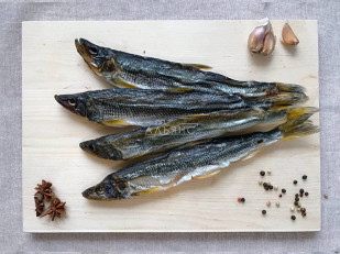 Вяленая рыба: Корюшка вяленая без икры