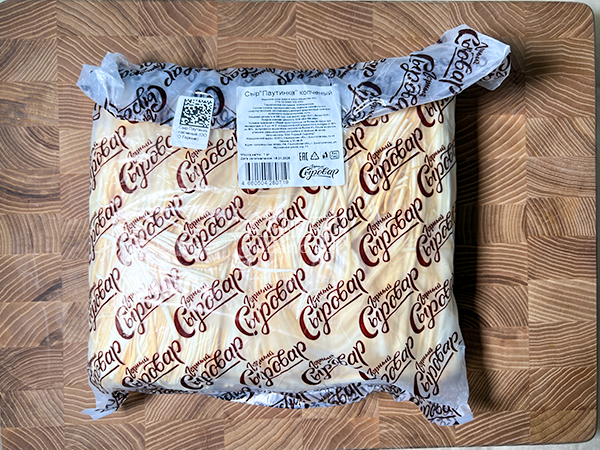 Сыр 1 кг ГОРНЫЙ СЫРОВАР (Паутинка копчёная) в Раменском