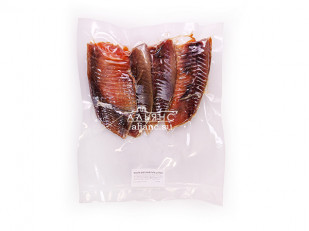 Рыбные снеки: Ребра воблы с икрой